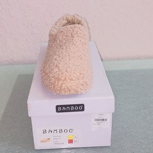 BAMBOO FUR SHOES